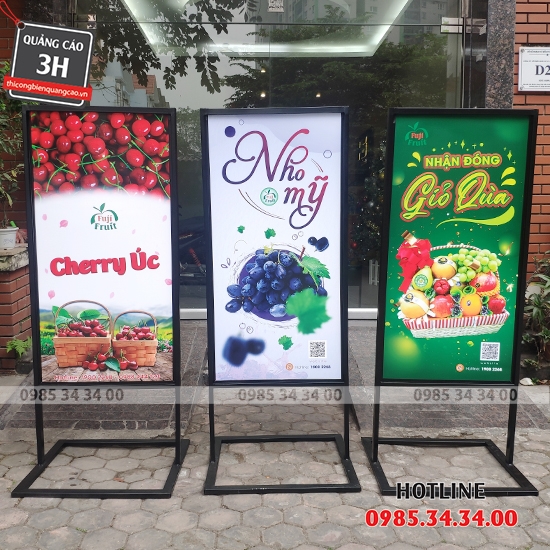 Standee khung sắt, Standee chân sắt ngoài trời giá rẻ | LST