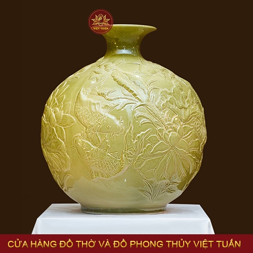 Bình hút lộc đắp nổi hình Cá Sen màu xanh