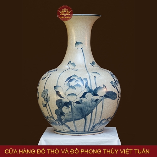 Bình tỏi men rạn vẽ cảnh hoa Sen