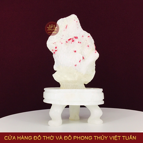 Cây đá ngọc lục bảo hồng