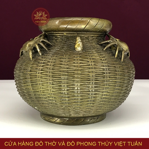 Giỏ đồng cổ