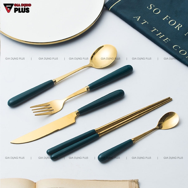 Tuy nhỏ nhưng có võ, là 1 trong những đồ dùng thiết yếu không thể thiếu cho nhà bếp  | Đũa dao nĩa thìa muỗng inox 304, tay cầm sứ cao cấp Qianhuiju