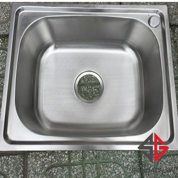 CHẬU CHÉN ĐƠN INOX 201 42X37 SAGA CR31 - Showroom Sàn Gạch