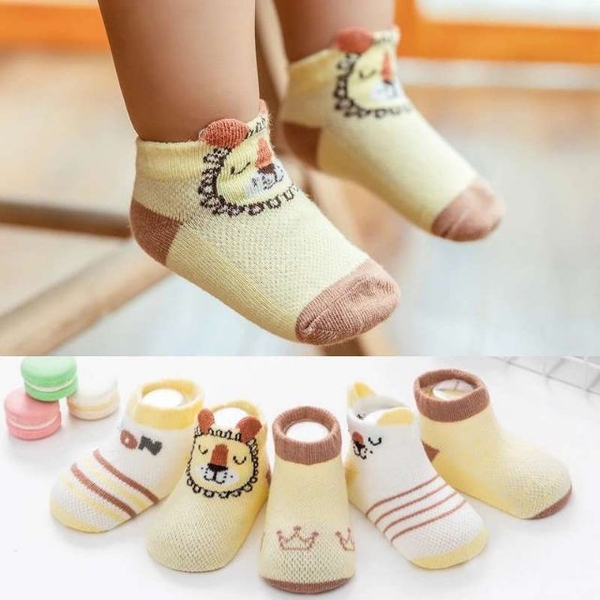 Set 5 đôi vớ bé trai Robi (giao mẫu ngẫu nhiên theo size)