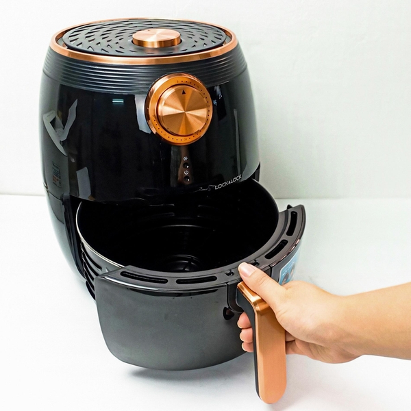 Nồi chiên không dầu Lock&Lock EJF176 1500W 4L