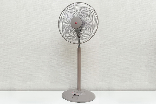 Quạt đứng KDK N30NH Đồng - Hàng Chính Hãng