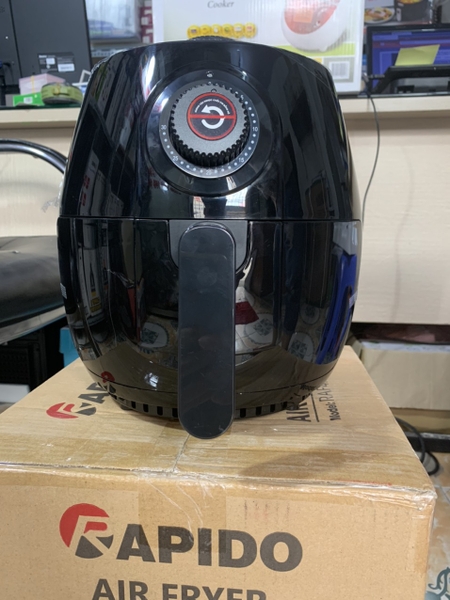 Nồi chiên không dầu Rapido RAF4.0M 4 lít