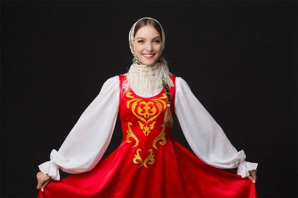Ngắm nhìn trang phục truyền thống của người Nga
