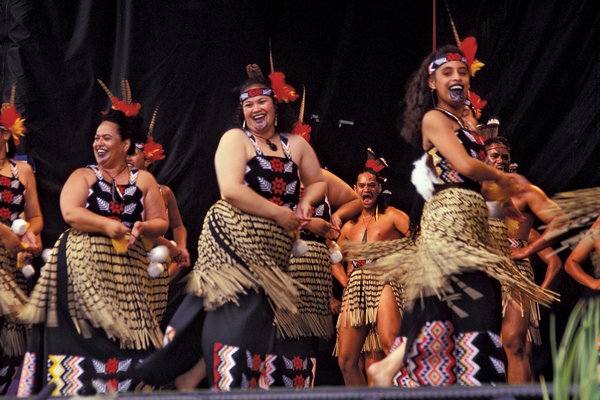 Haka – điệu nhảy đầy mạnh mẽ của người Maori