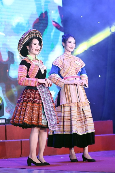 Top 11 Trang phục dân tộc đẹp và độc đáo nhất ở Việt Nam (p1)
