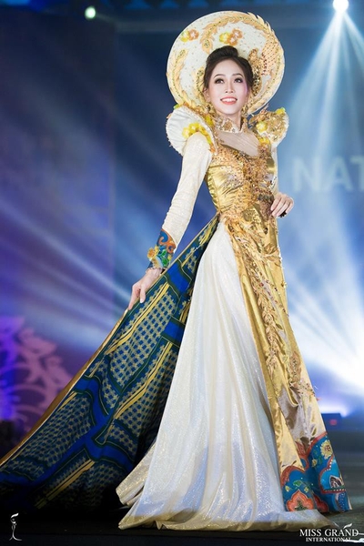 Ngắm những trang phục dân tộc ấn tượng của các hoa hậu thế giới tại Miss Grand International 2018