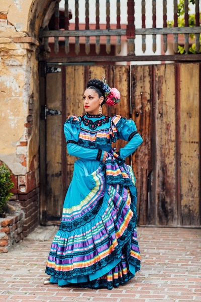 Trang phục truyền thống Mexico