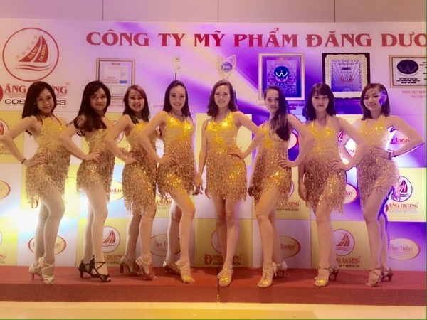 Trang phục nhảy DanceSport kim sa màu vàng