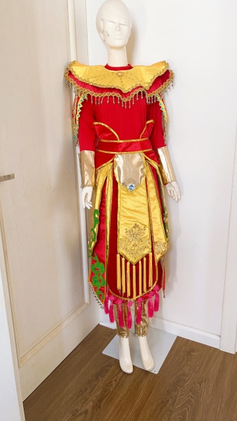 Trang phục biểu diễn âu lạc - nữ tướng quân