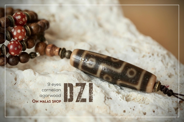 MALA 108 HẠT TRẦM VƯỜN MIX CARNELIAN VÀ DZI 9 MẮT