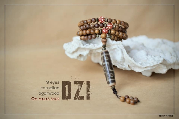 MALA 108 HẠT TRẦM VƯỜN MIX CARNELIAN VÀ DZI 9 MẮT