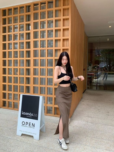 Chân váy midi nhún hông xẻ 1 bên nhiều màu sắc CV17