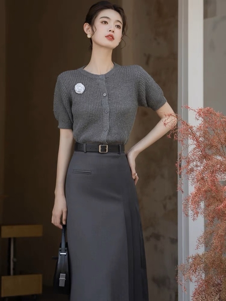 Chân váy midi thân xếp ly túi giả không kèm thắt lưng, chân váy chất liệu cao cấp nhà LANA (CV28)