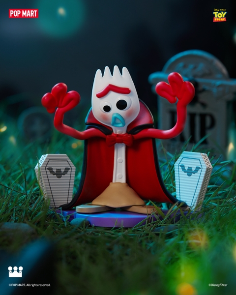 Disney/Pixar Spooky Night Series Figures