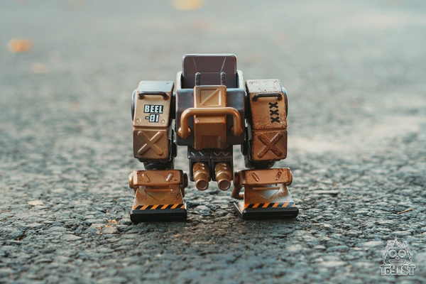 Mr.Bone JR Vehicle - Rogue