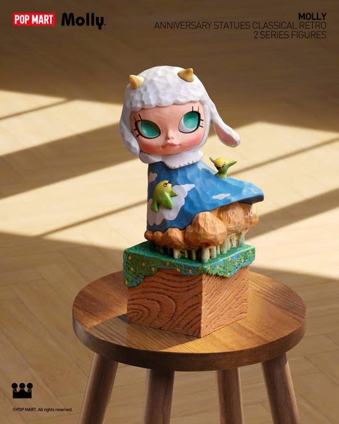 MOLLY Anniversary Statues Classical Retro 2 Series