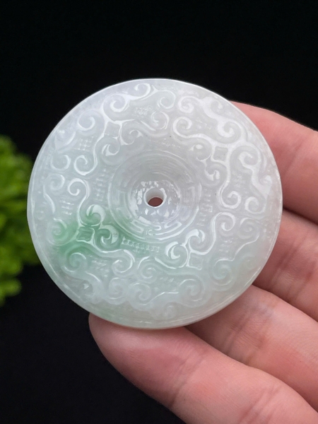 NT1267A Khấu bình an bạch ngọc điểm lý ngọc phỉ thuý tự nhiên(Jadeite A)