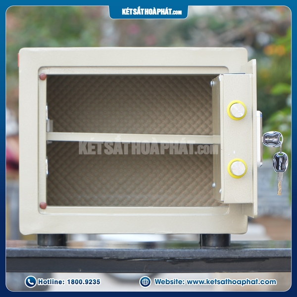 Hình ảnh két sắt Century SC25DT đúc đặc nguyên khối chống cháy