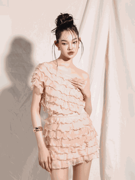 Layered skirt and top set