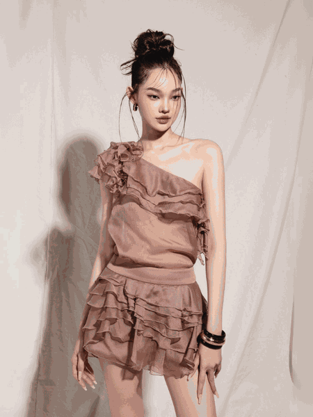 Layered skirt and top set