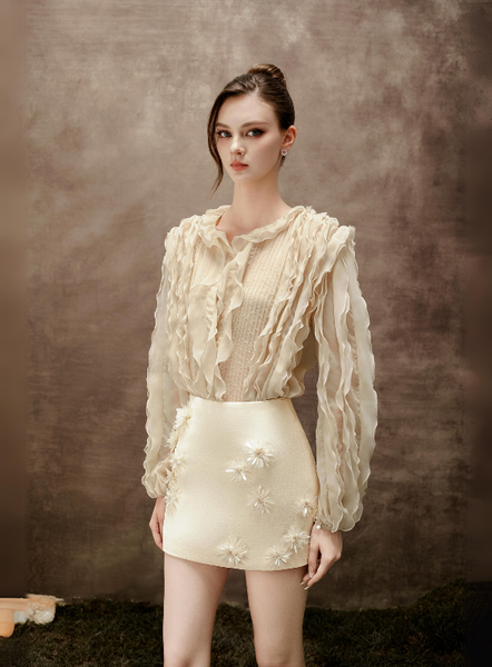Short Skirt With Embellished Floral Pattern