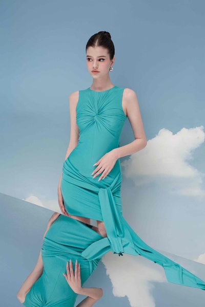 Đầm Body Xếp Với Dải Hoạ Tiết