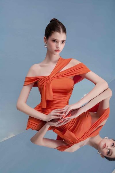 Đầm Cổ Lệch Xếp Nhăn