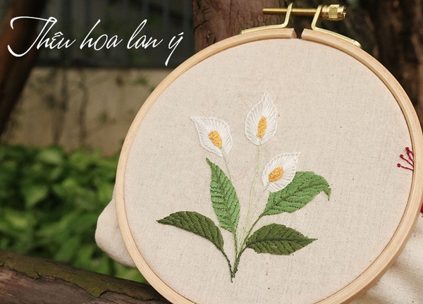 Học thêu cơ bản: Cách thêu hoa lan ý siêu đơn giản (có mẫu in)