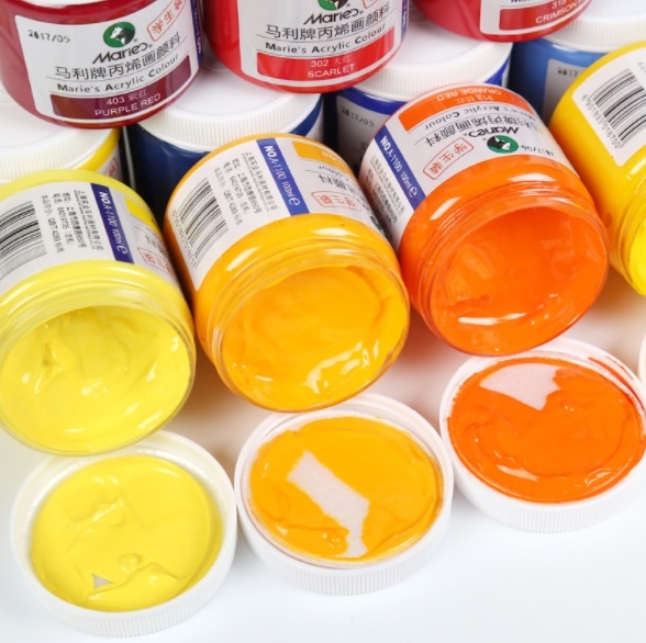 Màu Acrylic