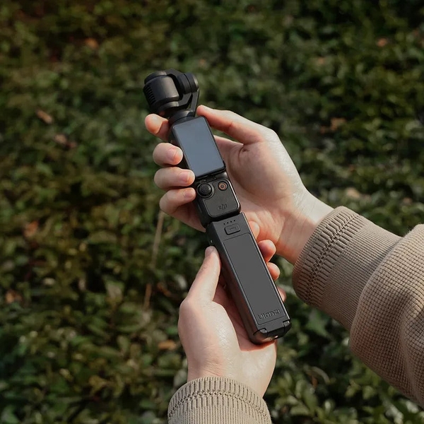 Ulanzi PK12 pin sạc dự phòng cho DJI Pocket 3 tích hợp Quadpod 4 chân 4800mah chính hãng