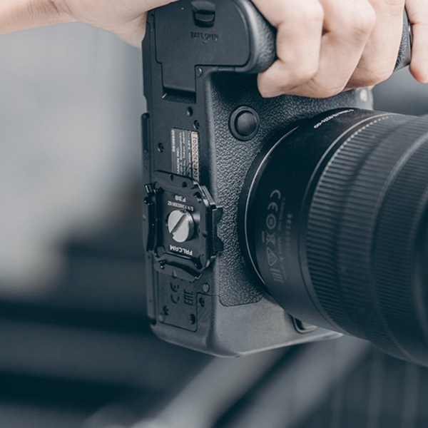 Tấm tháo nhanh Falcam F38 Quick Release Plate For Zhiyun M3 2858