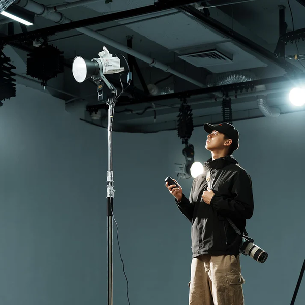 Falcam Move LightGo Adapter Light Gimbal điều hướng tích hợp điều khiển từ xa dành cho đèn Studio ngàm bowen