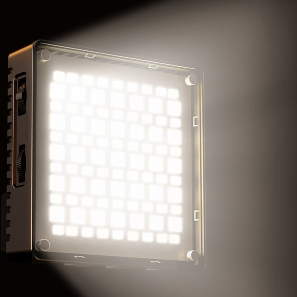 Đèn LED Ulanzi C10RGB công suất 10W điều chỉnh 2500-9000K chính hãng