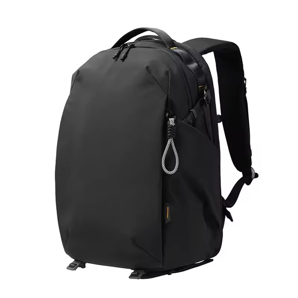 Ba lô đựng máy ảnh Ulanzi YY038 V2 Urban Travel Backpack dung tích 22L chất liệu sợi polyester chính hãng