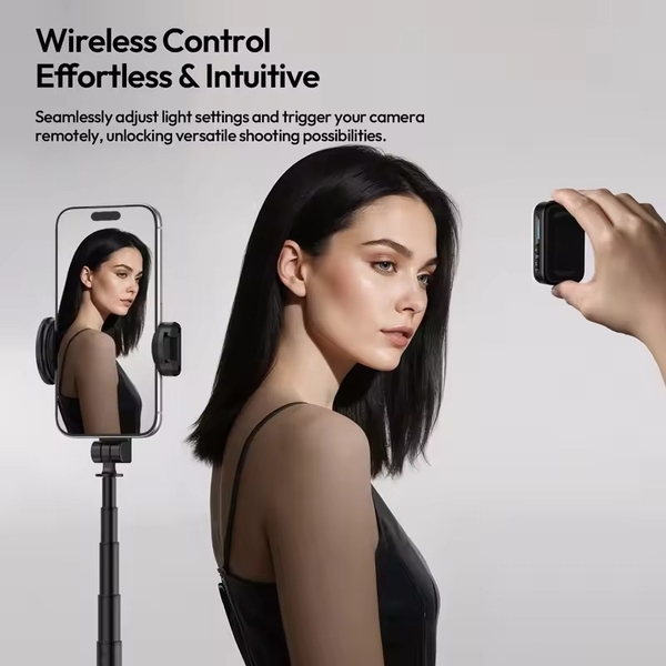 Đèn flash mini cầm tay Ulanzi M02 có Magnetic dành cho điện thoại chính hãng