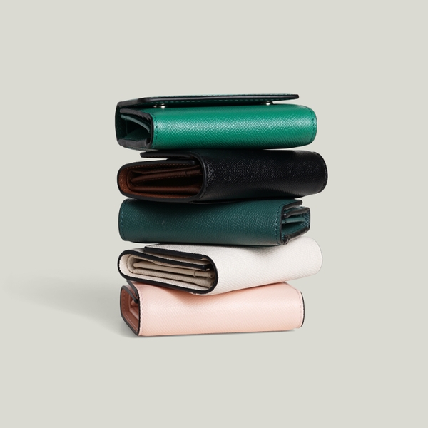 SHE Trifold wallet - Ví gập ba