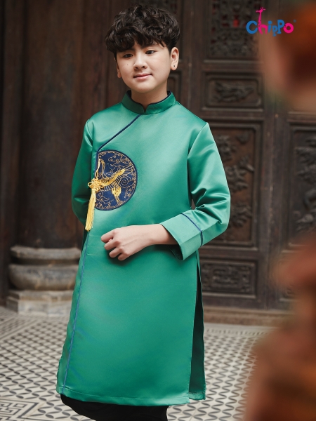 Áo dài thêu hạc