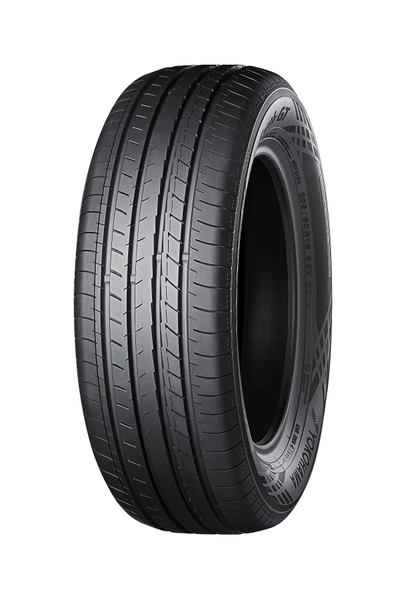 Lốp Yokohama 215/70R16 BluEarth XT AE61 | G7Auto.vn