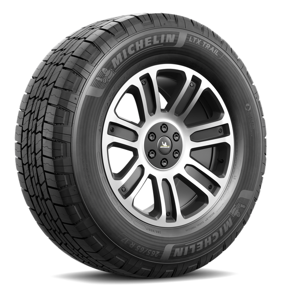 Lốp Michelin 285/60R18 LTX Trail