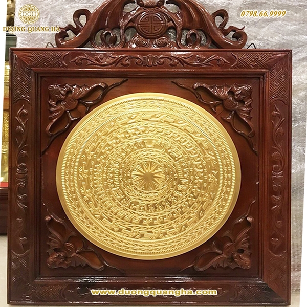 mat-trong-dong-dat-vang-9999-cao-cap