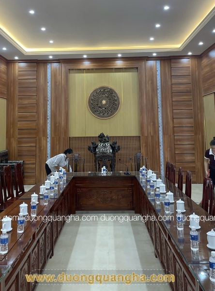 thi-cong-lap-dat-mat-trong-1m1-cho-nha-den-bao-ninh-ninh-binh