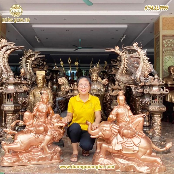 tuong-phat-van-thu-va-pho-hien-bo-tat