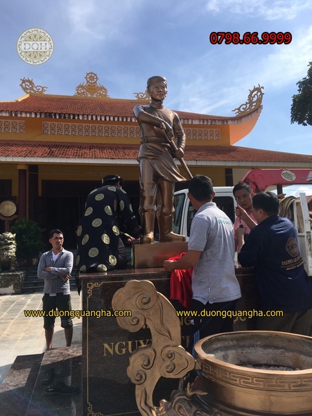 tuong-dai-nguyen-trung-truc