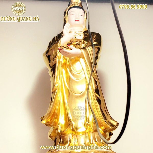 tuong-phat-ba-quan-the-am-bo-tat-dung-cao-1-76m-dat-vang-9999