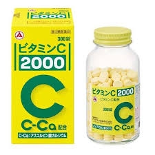 vien-uong-vitamin-c-2000mg-takeda-300-vien